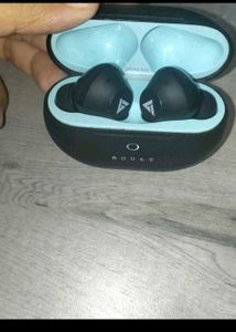 Boult k40 Earphone Case