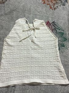 WHITE ANYWHERE WEARING TOP