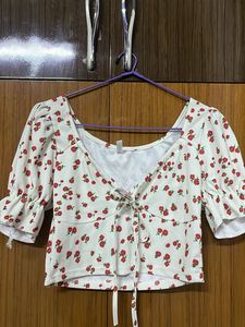 Floral Puff Sleeve Crop Top