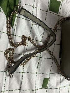 Pista Green Sling Bag
