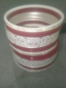 Elegant White Bangle Set