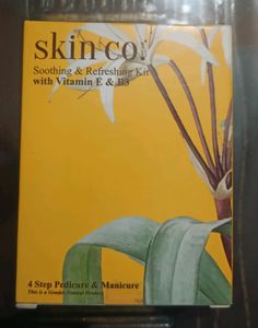 Combo Of Manicure Pedicure and facial kit