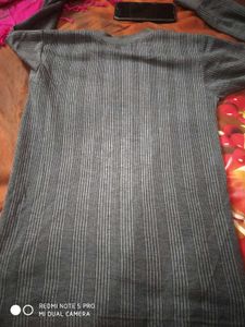 Men&#39;s Striped Inner Vest