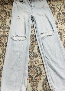 Ripped Wide-Leg Jeans