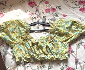 Brand New Floral Print Crop Top, Bust-38/36