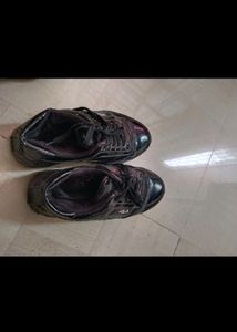 Black Shoes