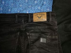 Men&#39;s Jeans