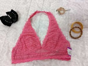 BRALETTE