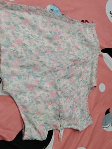 Pantaloons Top Like New