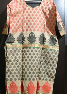 Multi Color Straight Kurti In Pluse Size