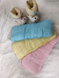 waterproof diaper with 3 cotton pads