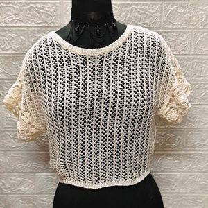 Crochet 🧶 White Crop Top