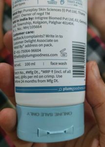 Plum Niacinamide Face Wash (100ml)