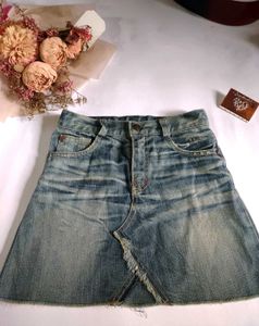 Y2K Distressed Denim Mini Skirt