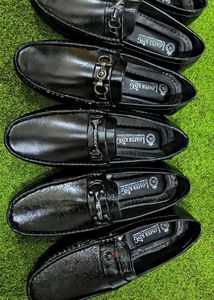 One Pair 500 Only