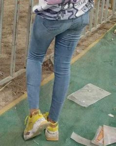 Light Wash Denim Jeans