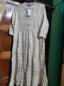 Varanga Gold Print Anarkali Long Kurta (XL)