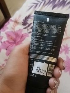 The Man Company Charcoal Face Wash
