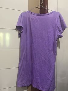 Guess Purple Graphic Tee