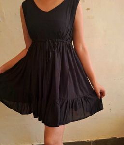 Black Flared Dress With Adjustable Tie Knot