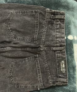 Ripped Wide Legged Jeans