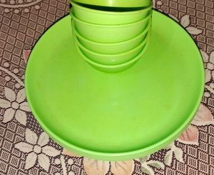 GREEN DINNERWARE SET 💚