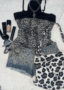 Y2K Leopard Print Shorts ULTIMATE 90s GRUNGE STEAL