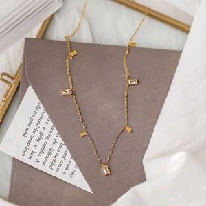 Sleek Crystal Emerald Pendant (Anti Tarnish)