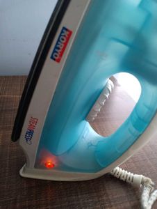 Koryo Steam Iron