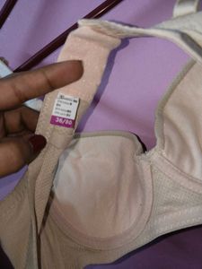 New 7Comfortable Everyday Bra