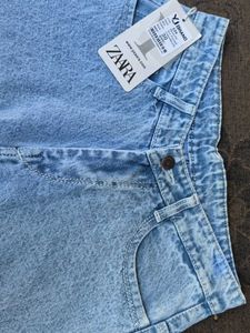 ZAARA Mom Fit Jeans Size 30