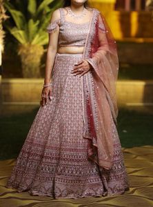 Women&#39;s Embroidary Silk Blend Lehenga Choli