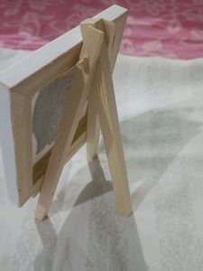 Canvas Painting  With Stand