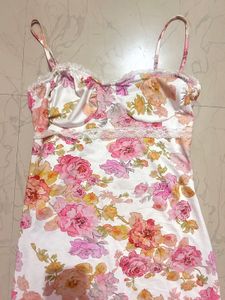 preety bodycon dess..