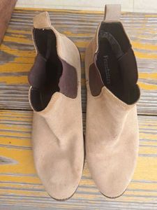 Chelsea Boots