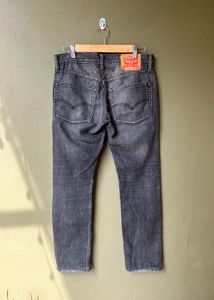 Levi’s Black Jeans