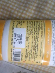 Mamaearth Sealed Facewash