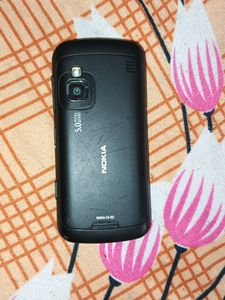 Nokia C6 On Nhi Ho Rha