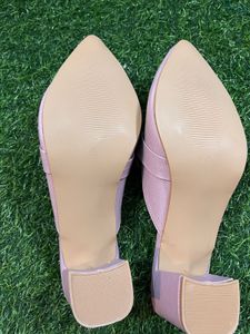 Stylish Mauve Mules