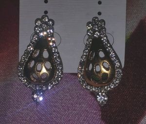 Brand New AD Stone Studs