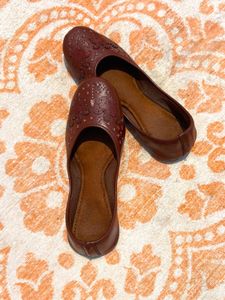 Leather Embroidered Ballet Flats