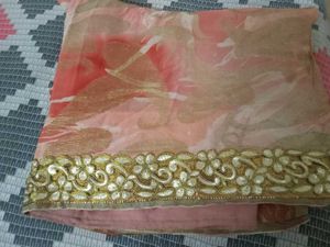 Floral Print Saree with Embellished Border