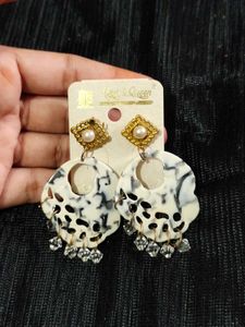 Statement Drop Earrings
