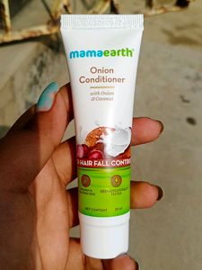 Mamaearth Onion Hair Conditioner