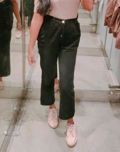 MOM FIT BLACK JEAND