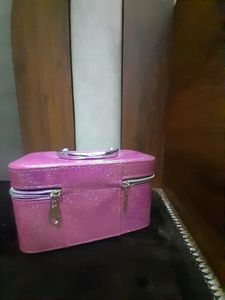Small Makeup Pouch 👝
