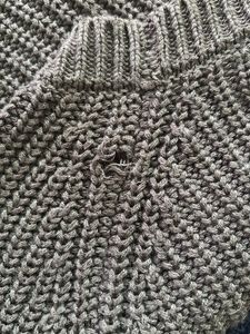 Forever 21 Women Grey Crop Sweater