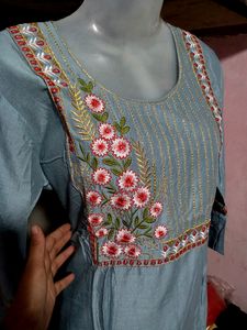 Gray Color Pant Sute