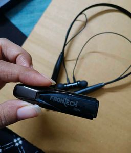 Frontech Wireless Neckband Earphone