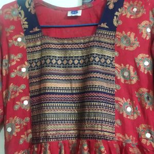 Handworked Naira Cut Kurti With Golden Print